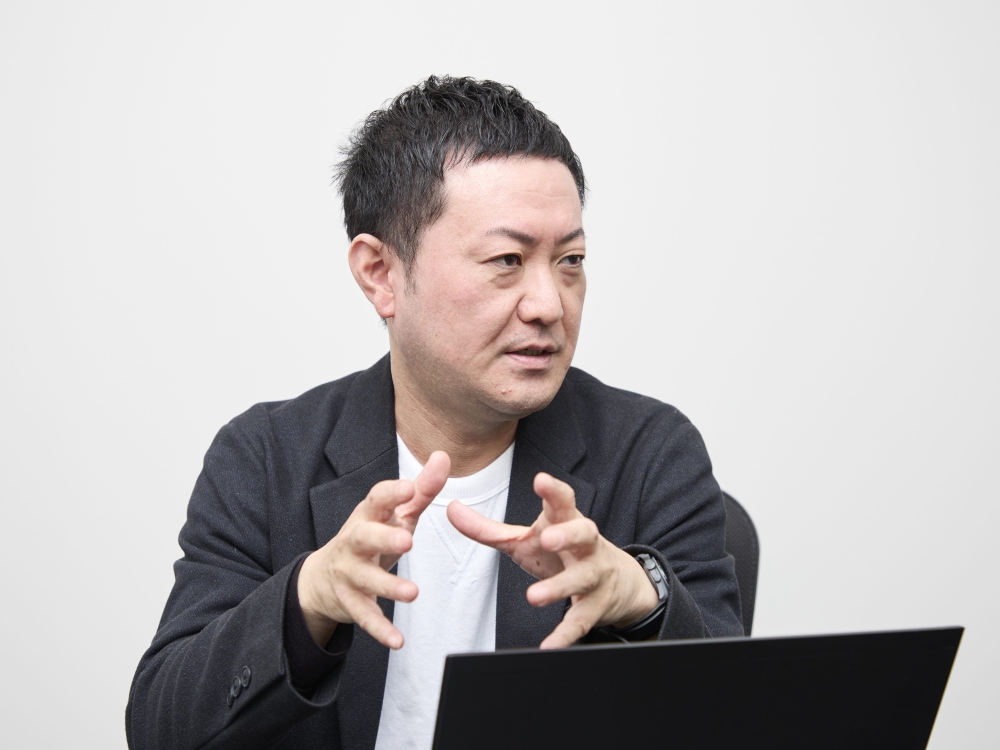 大久保氏は「樹脂テープを使わずに封をする『MELT-Line』は、環境面にも配慮したパッケージ」とも